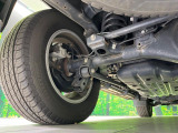 お車を安心してお乗りいただく為には、足回りの定期点検が欠かせません。サービスサポート(有償保証)では無料点検もご提供しており、安心のカーライフをお過ごしいただけるサポート体制が整っています。