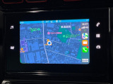 ●Apple Car Play:スマホとの有線接続で、ナビ・オーディオ再生などスマホのアプリ機能が画面でも使える便利機能です!