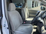 中古車でも安心してお乗りいただく為に、無料保証を付帯。もちろん、全国対応の保証となりますので安心してお買い求めいただけます。最長3年の有償保証もご用意しております。※一部対象外の車両もございます。