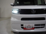 ヘッドライトはLEDタイプ。夜間の運転も安心です。