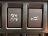 【パワーバックドア】スマートキーや運転席のボタンを押すだけでリアゲートが自動で開閉します!荷物を持っている時や、高い位置にあるバックドアを閉める際に便利な機能です♪