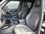 ◆LIBERALAは、輸入車選びの新たなスタイルを提案するインポート・セレクト・ブランドです。オーナー様となる方がクルマから直接感じる感性を第一にした、最良の一台との出会いをコーディネートいたします。
