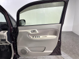 店舗にて現車の確認もいただけますので、お電話で在庫のご確認の上是非ご来店くださいませ!!!