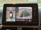 【アラウンドビューモニター】上空から見下ろしているかのような映像で駐車をサポート。安心です。