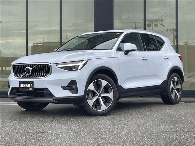 XC40 アルティメット B4 AWD 4WD 本革シート