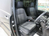 お車の状態については、評価点4.5で外装内装共に綺麗なお車です、ぜひ一度ご覧ください。