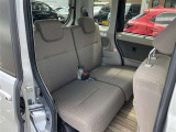 ゆとりある広々とした車内空間は、ドライブを始め買い物やレジャーなど、幅広く活躍します。一人でもみんなとでもお出かけを楽しみましょう!