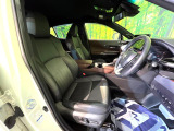 運転席シート廻りは使用感も少なく、良好な状態となっています。丁寧に使われていたことがよくわかりますね。