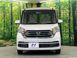 弊社では、全車『修復歴なし』のお車のみ取り扱っております。専任バイヤーによる厳選した仕入れの後、入庫後の車両チェックを行い、ネクステージが認定した高品質な中古車をご提供しております。