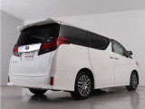 当店では、厳選された車両のみ展示しております。アルファード・ヴェルファイアに特化した専門店ならではの豊富な在庫の中から、お気に入りの一台をお探しください!