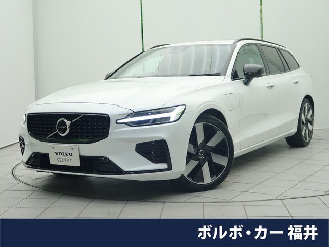 V60 ウルトラ T6 AWD プラグインハイブリッド 4WD