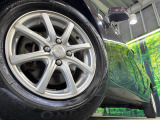 弊社では、全車『修復歴なし』のお車のみ取り扱っております。専任バイヤーによる厳選した仕入れの後、入庫後の車両チェックを行い、ネクステージが認定した高品質な中古車をご提供しております。
