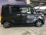 エンジンルーム、室内、クリーニング済みです。厳選したお車を屋内展示場にて展示中☆車両品質には自信がございます!ぜひ一度ご来店ください!!