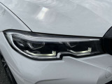 BMWを熟知したメカニックによる、360度の納車前点検。ドイツ本国と同様の教育・訓練を受けたメカニックが徹底的に点検、整備した後にお客様にお引渡しします。