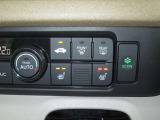 運転席/助手席シートヒーター