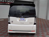 【車屋】として、長く車業界に従事した経験豊富なスタッフが多数在籍しております。