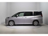 当店は全車『ロングラン保証』付!(1年間、距離無制限 HV車はHV保証付) 別途延長保証もご用意しております♪ ぜひ現車を確認にご来店ください