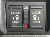 【両側パワースライドドア】スマートキーや運転席のスイッチで後席両側スライドドアの開閉が可能♪電動だから力を入れてドアを開ける必要が無く、小さなお子様でも簡単に開け閉めでき快適です♪