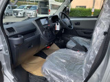 助手席側からの内装画像です。☆詳しくは無料通話0078-6003-827541 相模原ICすぐ
