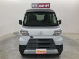 「使ってバック・・カードのポイントで月々の負担を軽減」。車種・年式によっては、対象外の車もあります。