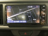 ナビを装備。タッチパネル式で使いやすく、お出かけもラクラクです。