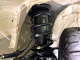 お車を安心してお乗りいただく為には、足回りの定期点検が欠かせません。サービスサポート(有償保証)では無料点検もご提供しており、安心のカーライフをお過ごしいただけるサポート体制が整っています。
