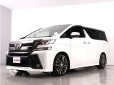 プライバシーガラス装着車両ですので、ご安心くださいませ!