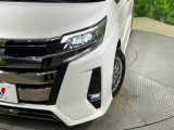 【LEDヘッドライト】悪天候や夜間走行時も良好な視界を確保し安心して運転できる高輝度LEDヘッドライトを装備!点灯速度が早く、消費電力も抑えられています。