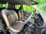 運転席シート廻りは使用感も少なく、良好な状態となっています。前オーナー様が丁寧に使っていたことがよくわかりますね。