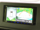 【アラウンドビューモニター】専用のカメラにより、上から見下ろしたような視点で360度クルマの周囲を確認することができます☆死角部分も確認しやすく、狭い場所での切り返しや駐車もスムーズに行えます。