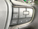 【レーダークルーズコントロール】高速道路での長距離走行が楽に!!自動で速度を保つクルーズコントロールが、衝突軽減システムと連携し、前方の車両を感知して車間を保つように速度調節してくれます!!