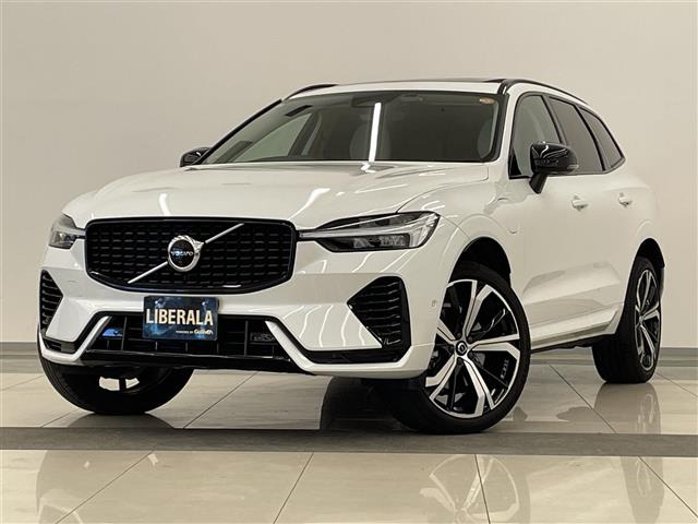 XC60 リチャージ アルティメット T6 AWD PHEV 4WD 4WD 本革シート