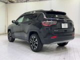 下取りについて。輸入車・国産問わず、全メーカーの査定・下取りを承ります。年式、走行距離、状態等を考慮し、査定価格をご提示いたします。遠方等でご来店が難しい場合は、お近くの買取店への売却をご検討ください
