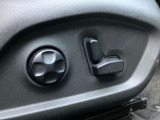下取りについて。輸入車・国産問わず、全メーカーの査定・下取りを承ります。年式、走行距離、状態等を考慮し、査定価格をご提示いたします。遠方等でご来店が難しい場合は、お近くの買取店への売却をご検討ください