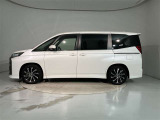 ご購入して頂いた車両は、ご納車前に、しっかり点検・整備してからの、ご納車になります。点検箇所は、エンジンオイル交換・ワイパーゴム・ブレーキ点検・調整・その他を確認のうえ、ご納車いたします。