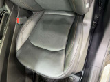 ショールームでは、認定中古車に加え、最新のニューモデルも各種取り揃えております。見学や試乗はもちろん、専門スタッフによるアドバイスなど、様々なサービスを通して、「ジープのある生活」をご体感いただけます