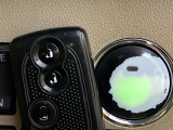 ★【スマートキー&スタートシステム】携帯したスマートキーを取り出すことなく、ドアの施錠・解錠が可能で、ワンプッシュでエンジンがスタート!!