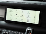 アップルカープレイやアンドロイドオートに対応!運転中にあなたがスマホでしたいことを車載ディスプレイで直接操作可能。音声操作やエアコンの温度調節も可能です。