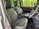 運転席シート廻りは使用感も少なく、良好な状態となっています。丁寧に使われていたことがよくわかりますね。