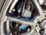 【ブレンボ製キャリパー】ハイパワー車両には強力なブレーキが必須!世界のスーパーカーにも採用されるイタリアの高級メーカー「ブレンボ」を装着!色鮮やかなキャリパーがスポーティな印象を引き立てます♪