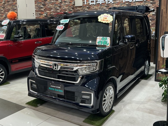 ホンダ N-BOXカスタム 