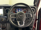 PC・スマホから、車両状態を細かく確認できます。ページ内『車両品質評価情報 / 修復歴・キズの確認はこちら』より、車両品質評価書をご確認ください。検査専門機関AISによる、厳正かつ公正な検査が実施済となります