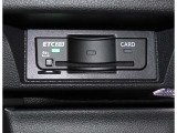 ETC車載機付きでECOでスムーズに高速道路に乗れます。