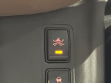 【踏み間違い防止アシスト】駐車時などの低速走行時にアクセルとブレーキを間違え、壁や車などとの衝突の恐れがある場合にブレーキを作動させ衝突回避をサポート。うっかり事故の予防に役立ちます!