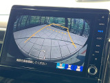 【バックカメラ】駐車時に後方がリアルタイム映像で確認できます。大型商業施設や立体駐車場での駐車時や、夜間のバック時に大活躍!運転スキルに関わらず、今や必須となった装備のひとつです!