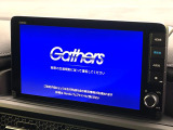 【純正ナビ】人気の純正ナビを装備しております。ナビの使いやすさはもちろん、オーディオ機能も充実!キャンプや旅行はもちろん、通勤や買い物など普段のドライブも楽しくなるはず♪