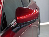 【ドアミラーウインカー】格好良さだけではなく対向車両からの視認性もよく安全に走行する為の安全装備のひとつです。