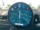 また、MINI正規認定中古車は、エマージェンシーサービスが自動付帯。24時間365日、皆様のカーライフをサポート致します。確かな安心のうえで、「駆けぬける歓び」をご堪能ください。