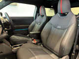 【MINI認定中古車】MINIのご購入はぜひMINI正規ディーラーで!メーカー基準の納車前点検整備を全車実施。規定整備を実施された車両にのみ付帯出来る全国保証。