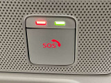急病時や危険を感じた時には、SOSコールスイッチを押してください。万が一の事故発生時には、エアバック展開と連動し自動通報されます。専門のオペレーターが警察や消防へ連携をサポートします。